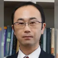 Hironobu IWABUCHIの写真